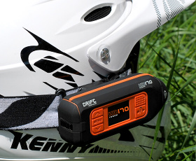 HD170 en casco enduro DRIFT HD170 en bici con mando